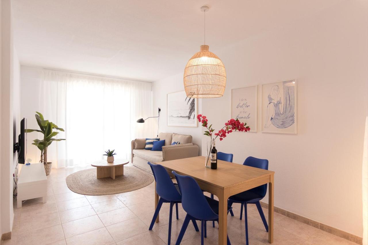 Beach Paradise Flat In Denia Centre W/ Large Pool Exterior photo