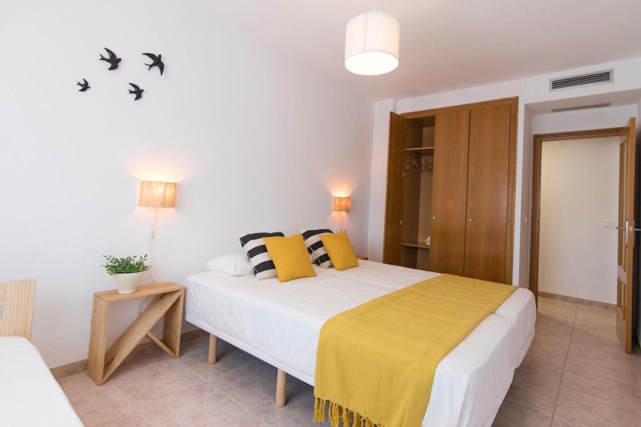Beach Paradise Flat In Denia Centre W/ Large Pool Exterior photo